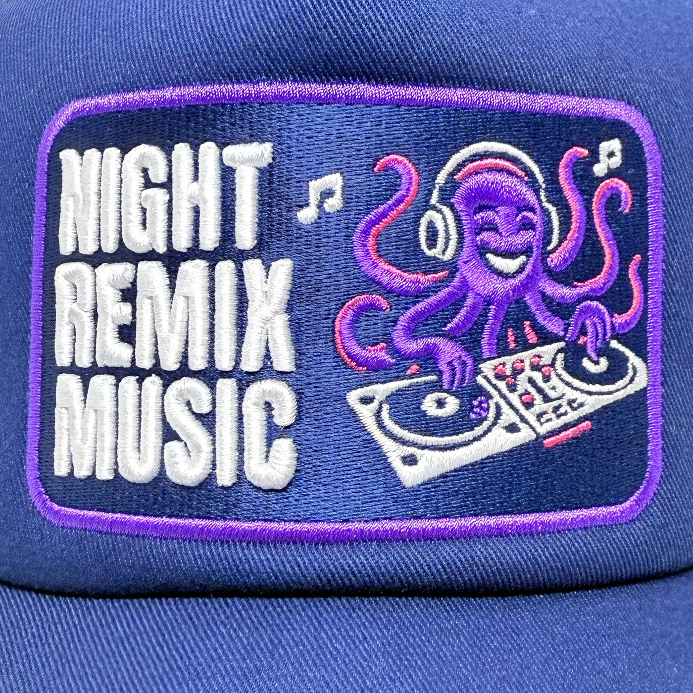 Casquette Night Remix Music